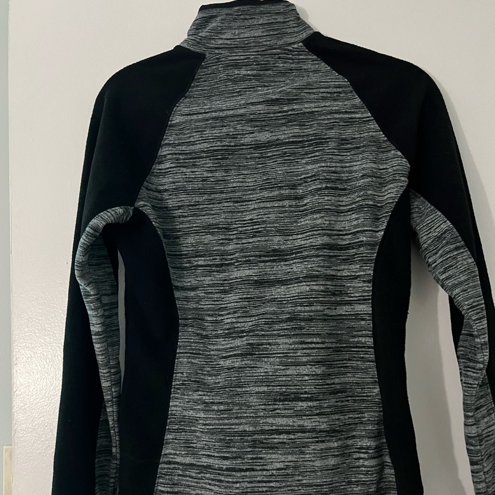 tek gear sweater